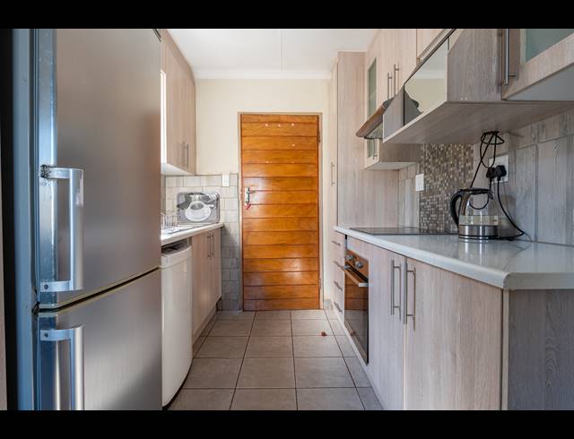 3 BEDROOM HOUSE FOR SALE IN SKY CITY